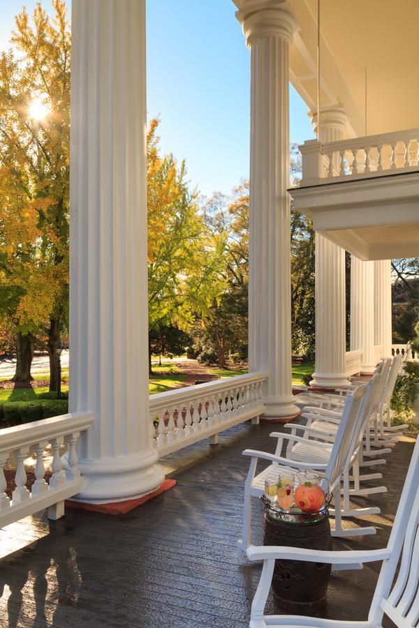 The Twelve Oaks Bed & Breakfast Covington Exterior photo