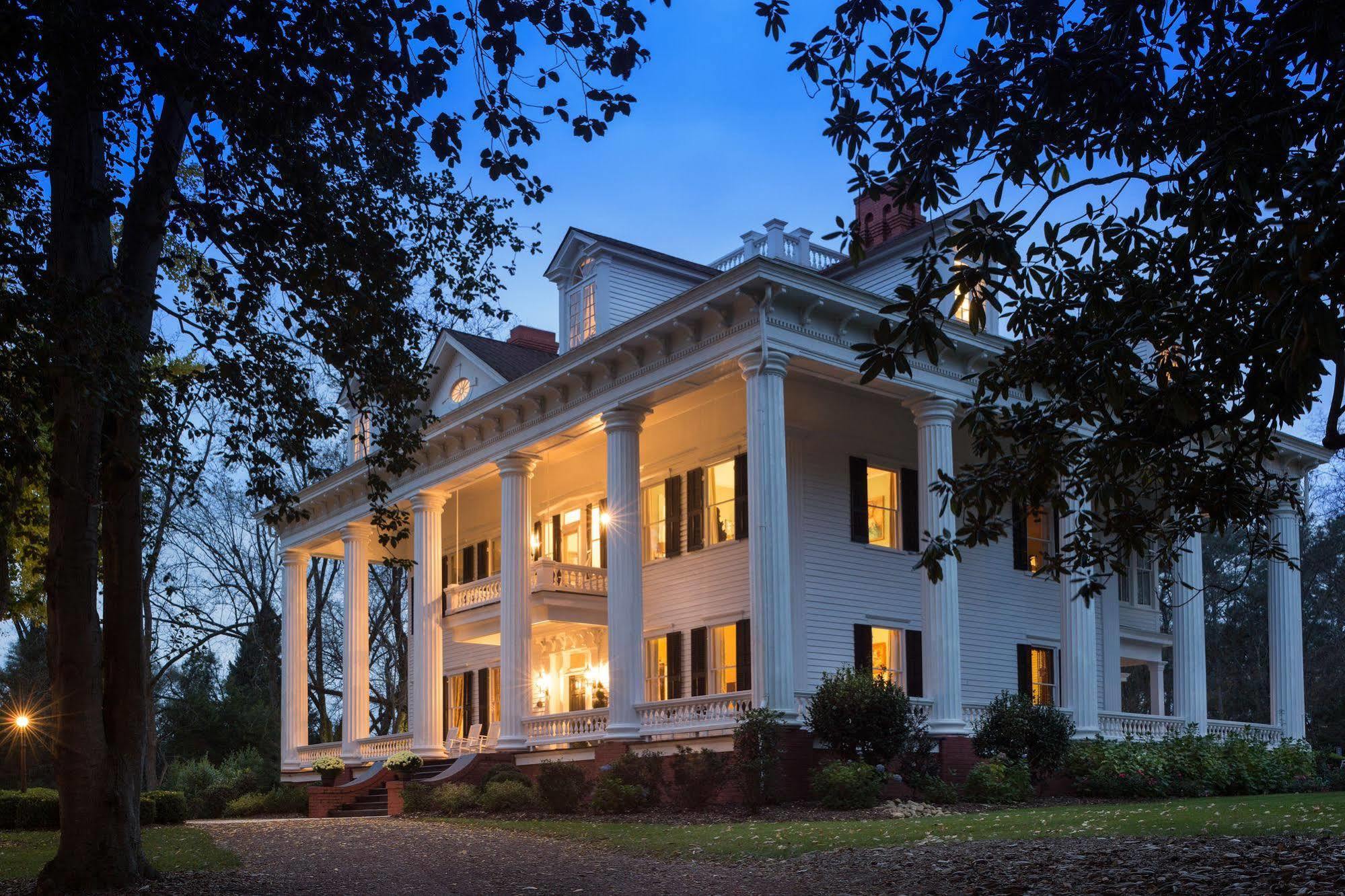 The Twelve Oaks Bed & Breakfast Covington Exterior photo